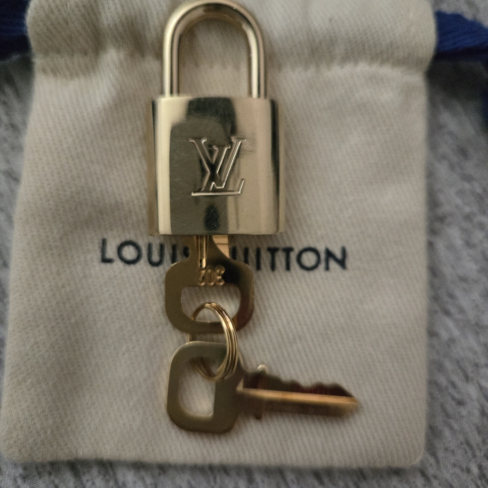 Louis Vuitton Lock And Keys #302